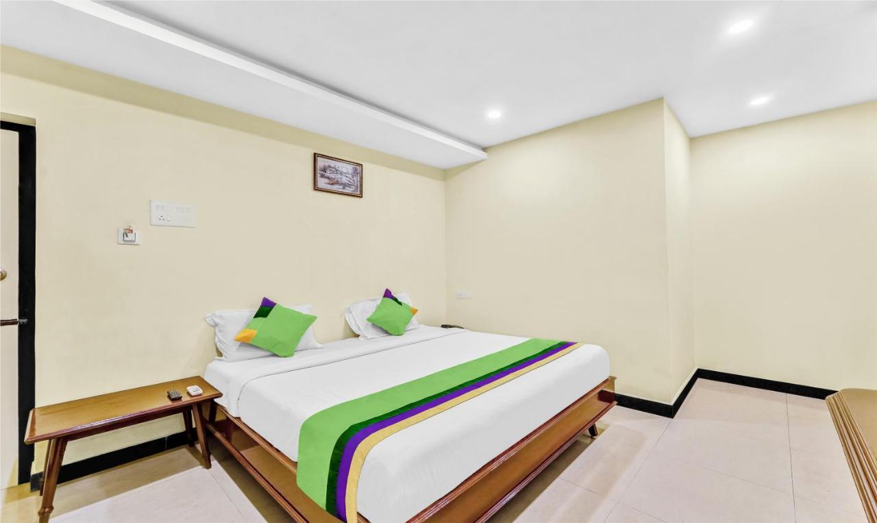 Hotel Treebo B Coral, 2 Km From Promenade Beach Pondicherry Exterior foto